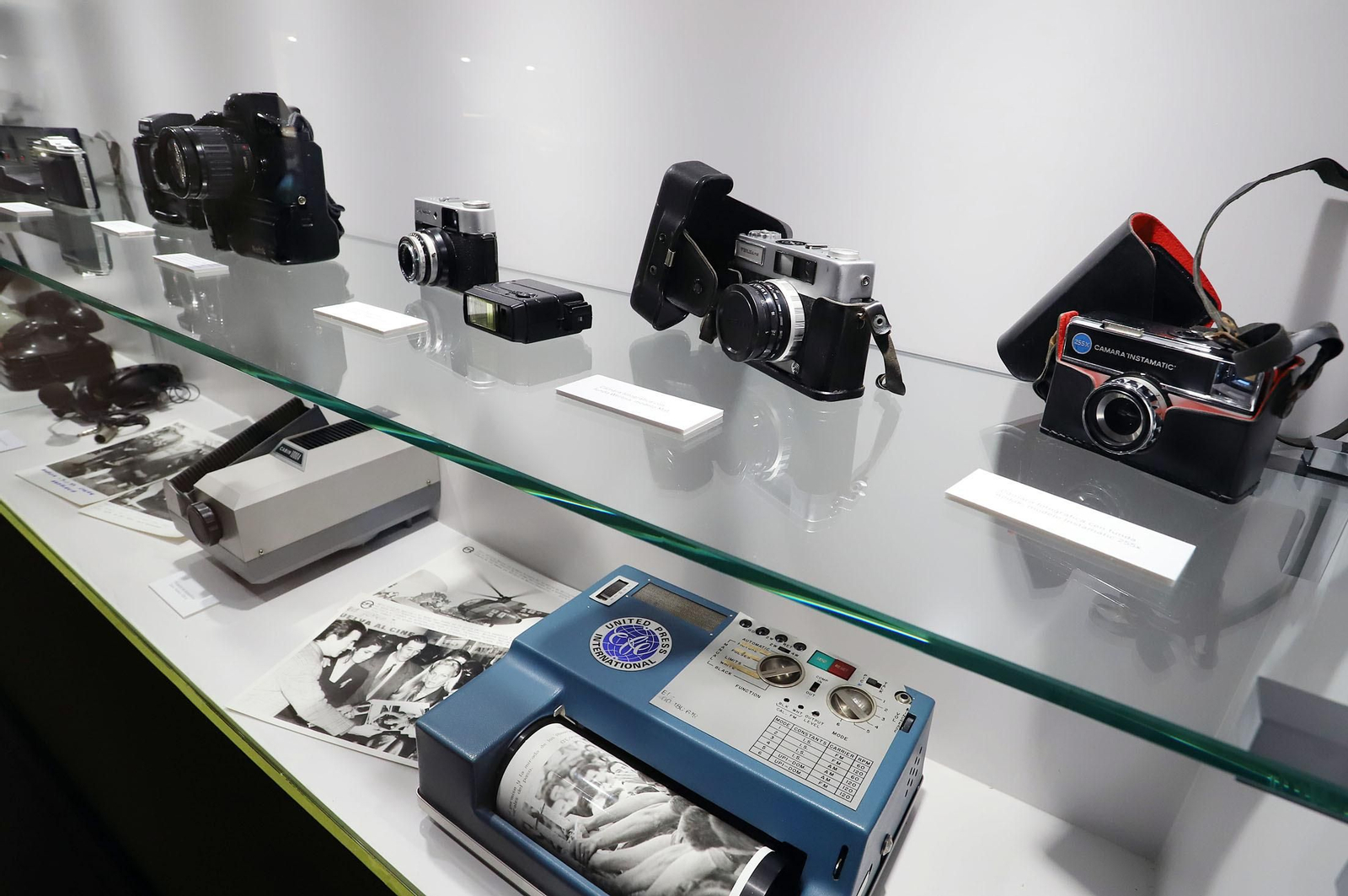 El Centro de Comunicación "Jesús Hermida" abre sus puertas, en imágenes