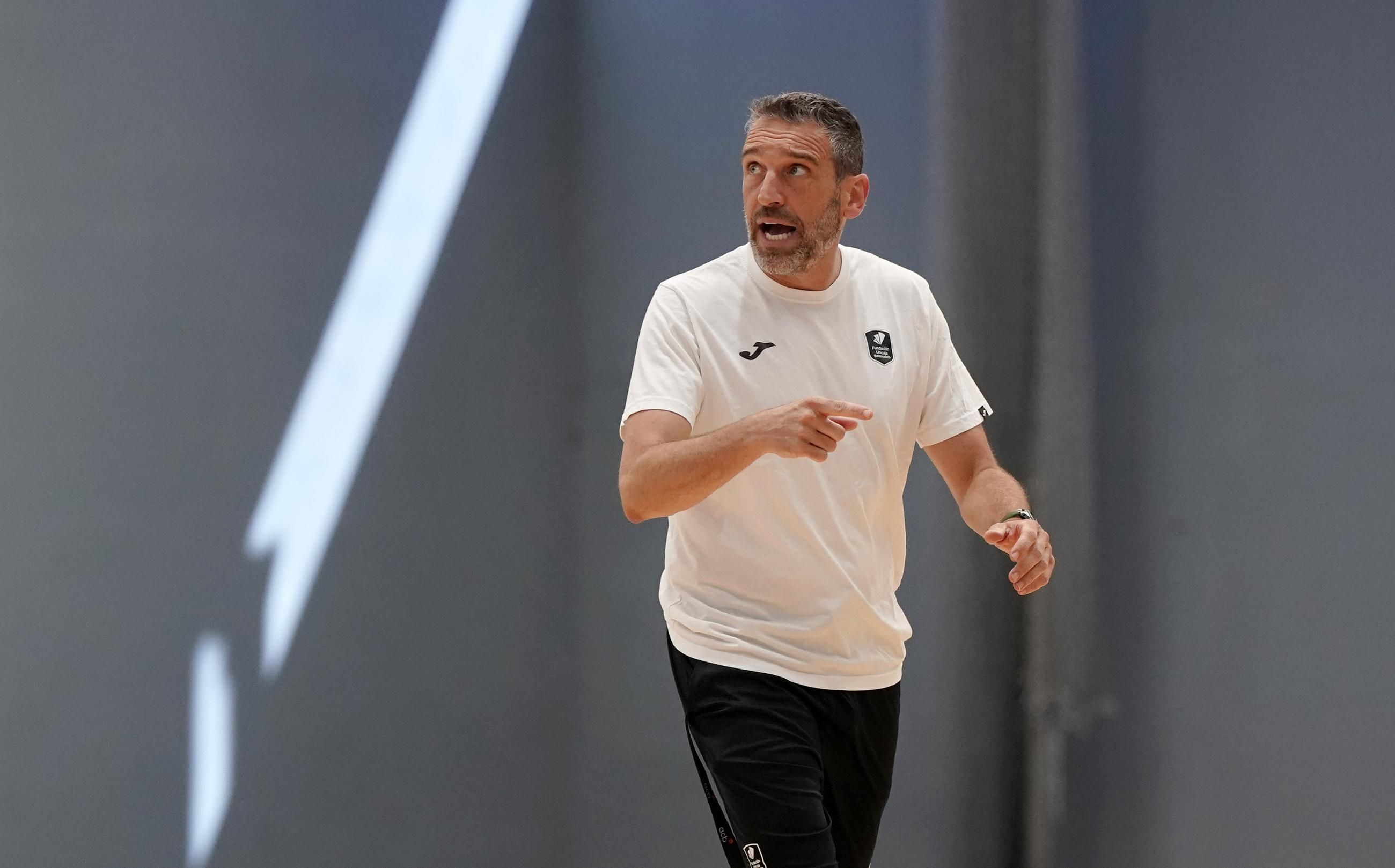 Ibon Navarro: "A Balcerowski le toca responder a un reto"