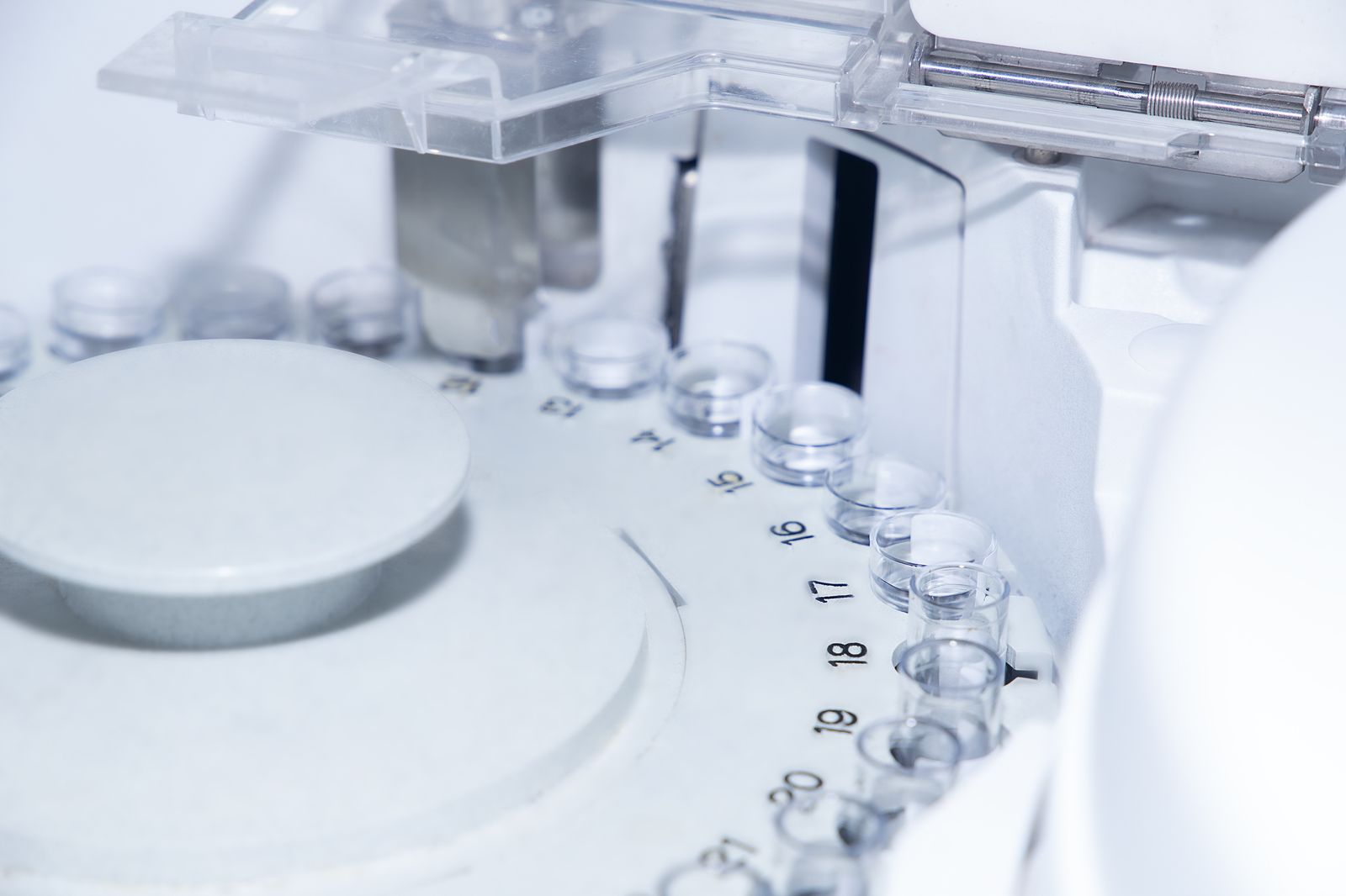 Quirónsalud Málaga y Marbella incorporan una prueba para detectar anticuerpos tras la vacuna del Covid