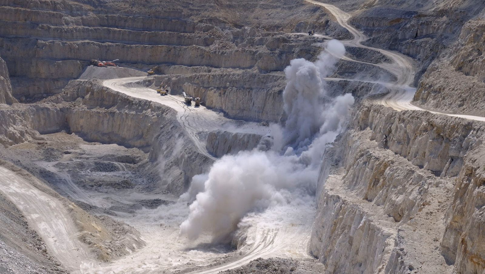 Una de las canteras distribuidas a lo largo de la provincia de Almería.
