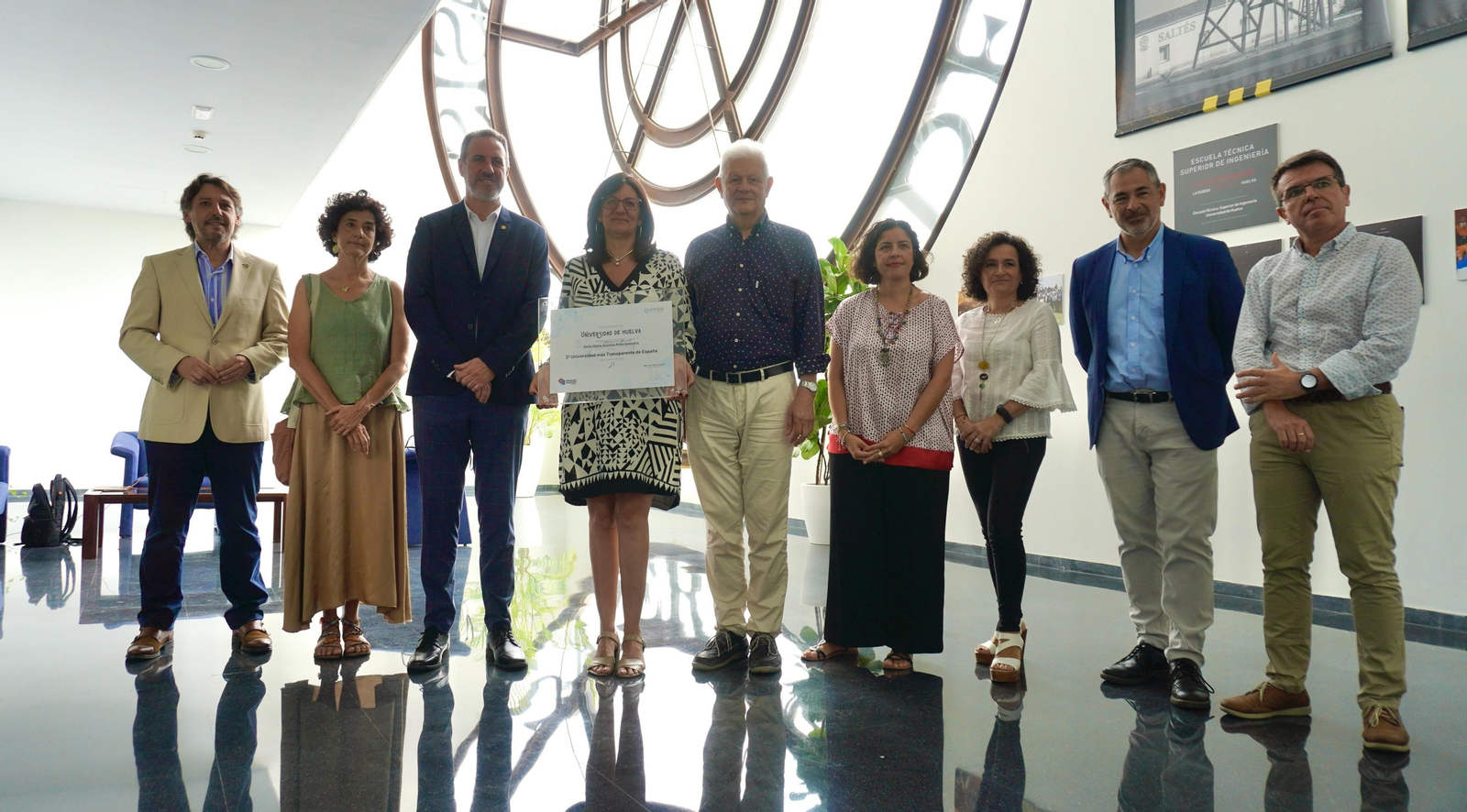 La Universidad de Huelva recibe su reconocimiento.