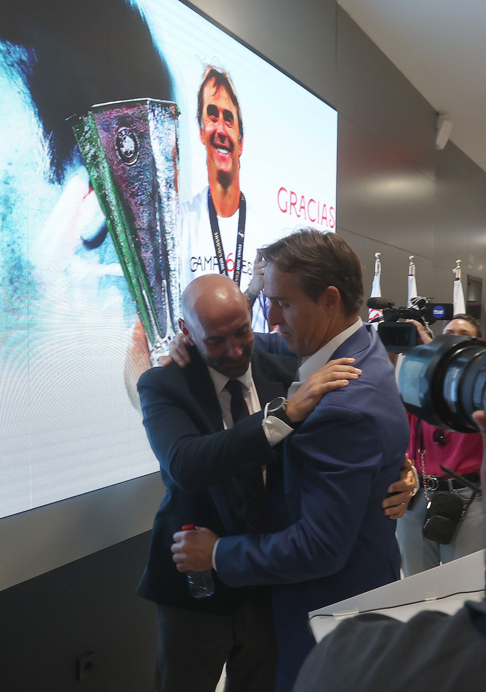 Lopetegui se despide en r.p.