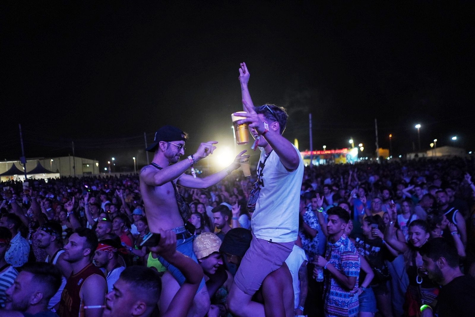 Las mejores imágenes del Festival Cabo de Plata en Barbarte en la noche del viernes