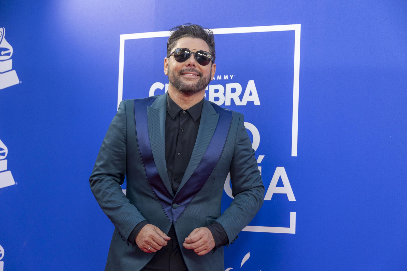 Las imágenes de la alfombra roja en el Falla con el homenaje de los Latin Grammy a Paco de Lucía