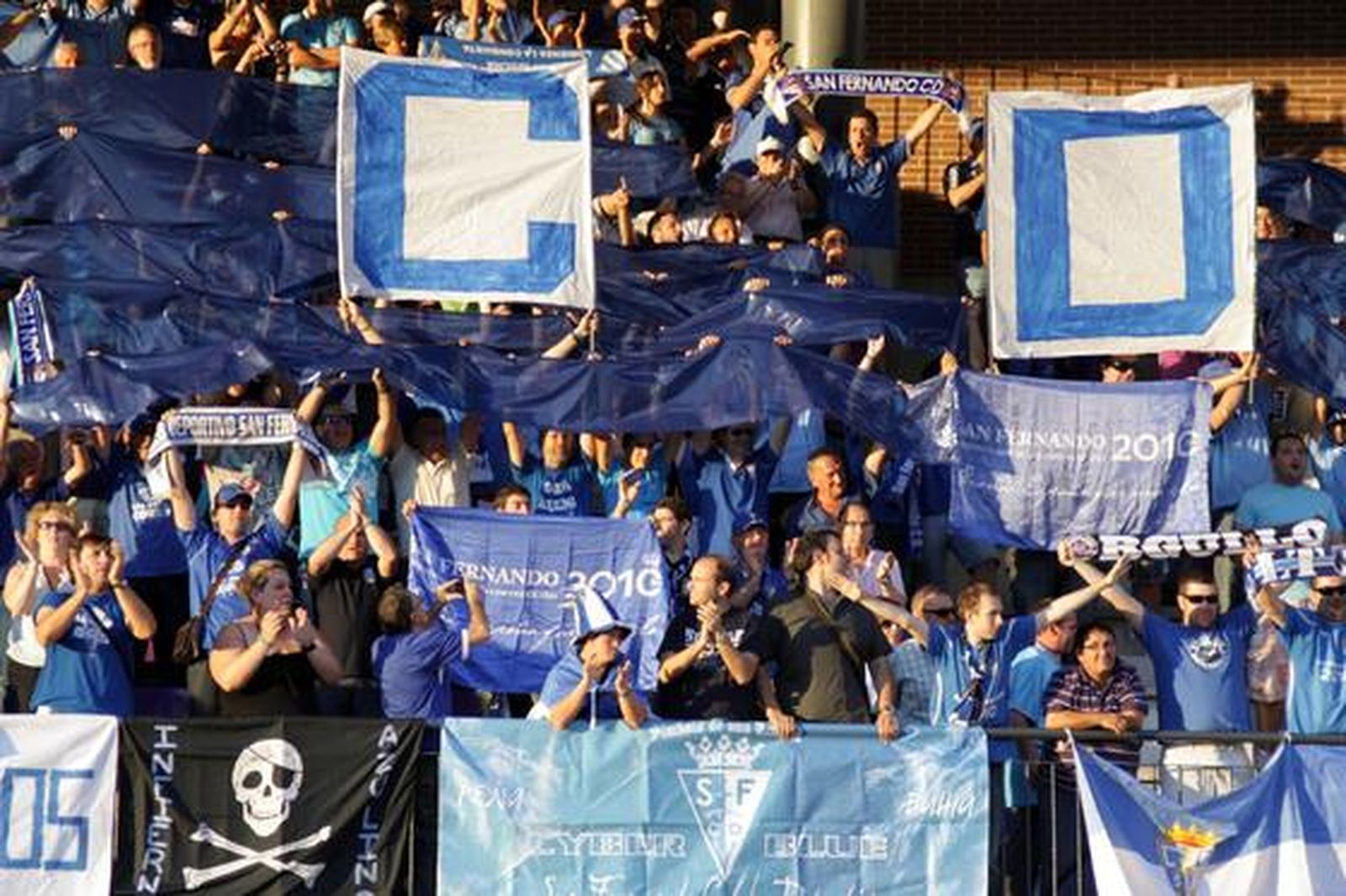 El San Fernando tendrá que buscar la remontada en el Juegos Iberoamericanos 2010 de Bahía Sur tras caer por 3-2 ante el Loja.

Foto: LOF