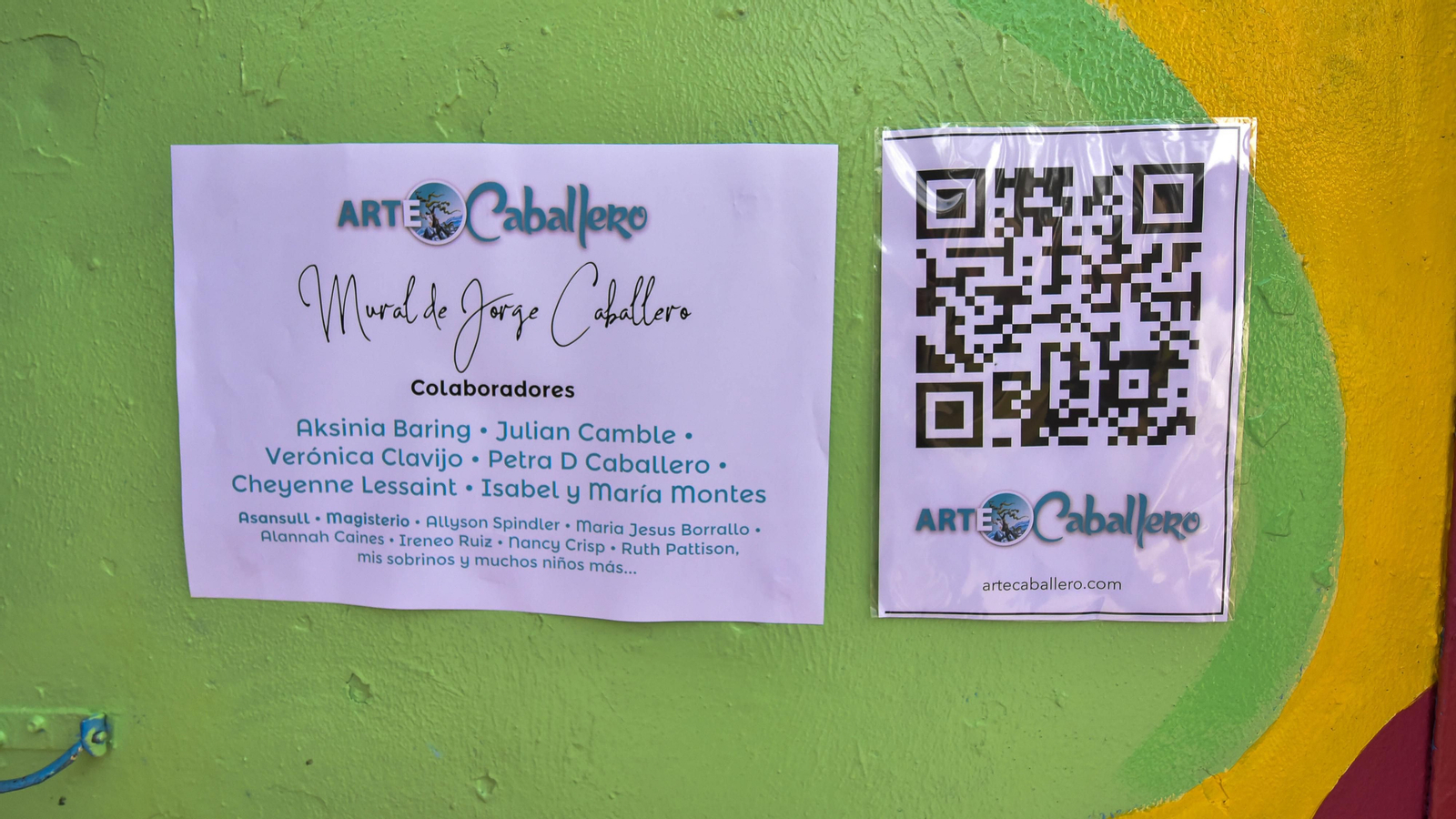 El mural de Jorge Caballero en el Parque Princesa Sofía de La Línea, en imágenes