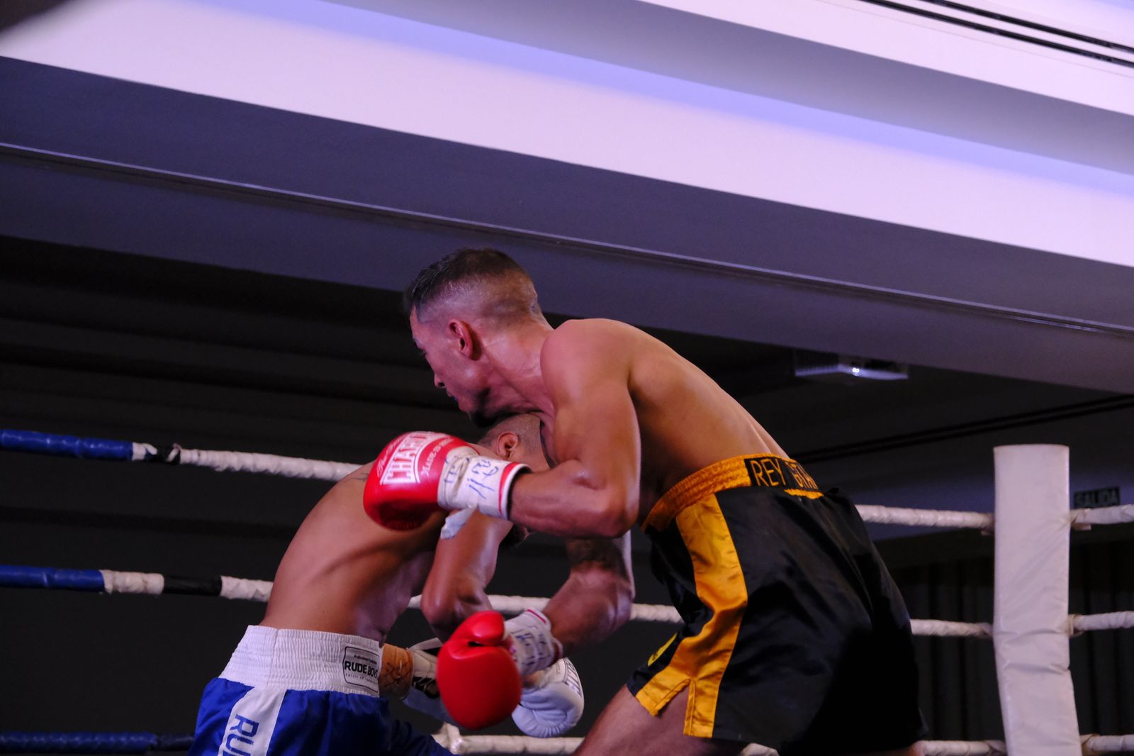 Fotogalería de la velada de boxeo Diamonds Boxing