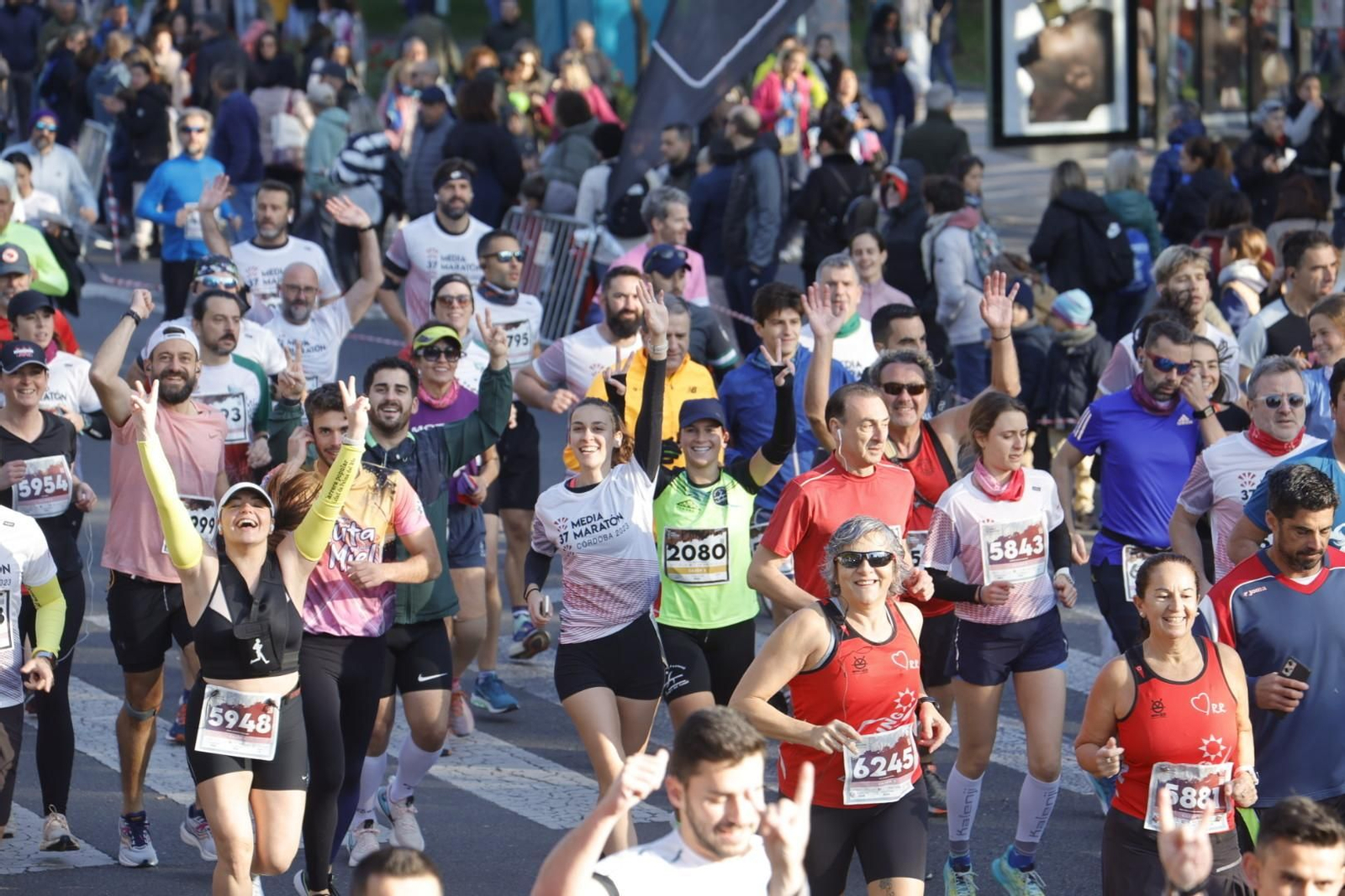 Media Maratón de Córdoba 2023: Las mejores fotos de la salida de la prueba Media Maratón de Córdoba 2023: Las mejores fotos de la salida de la prueba