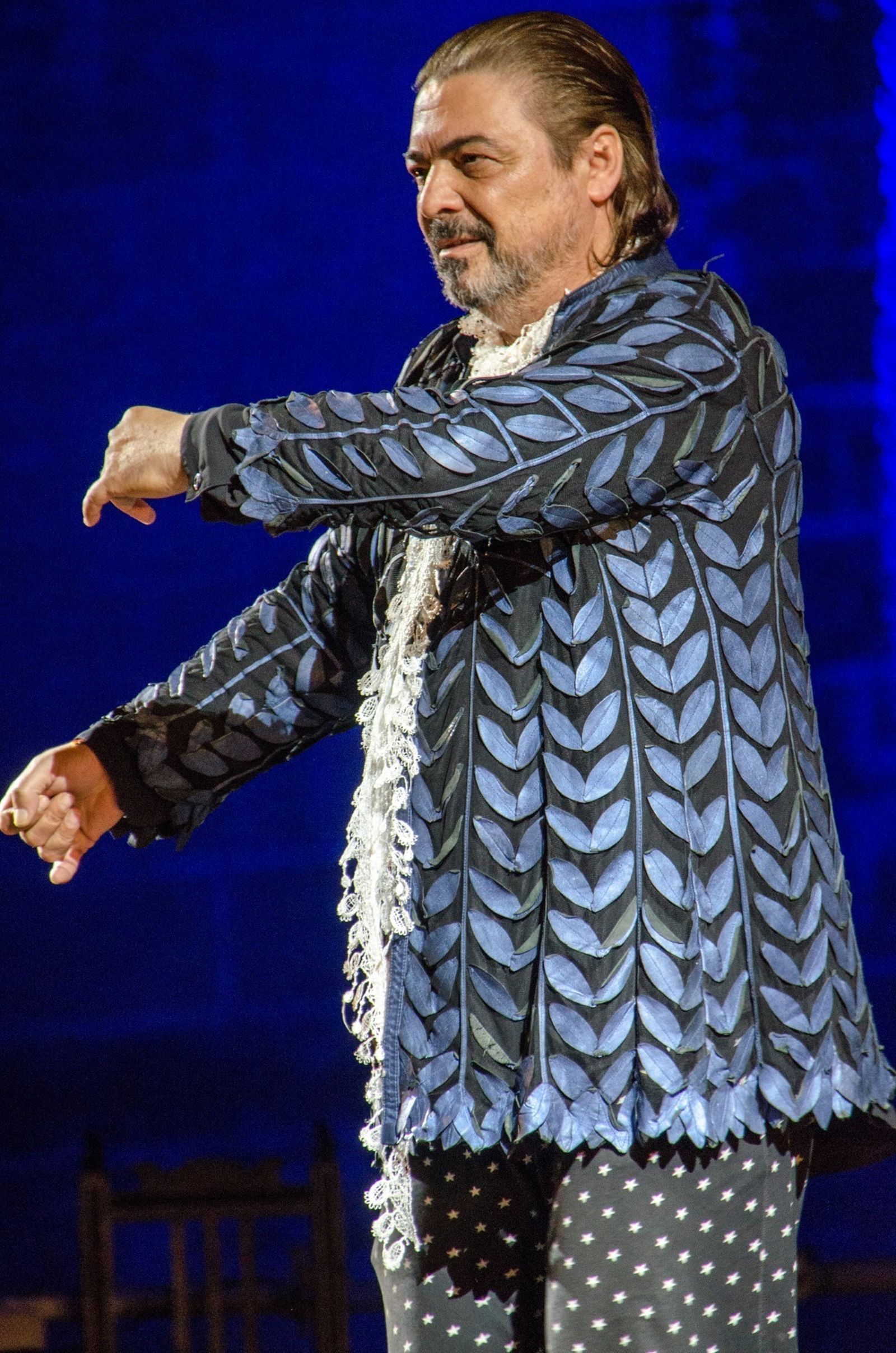 Antonio Canales, uno de los grandes del baile flamenco.