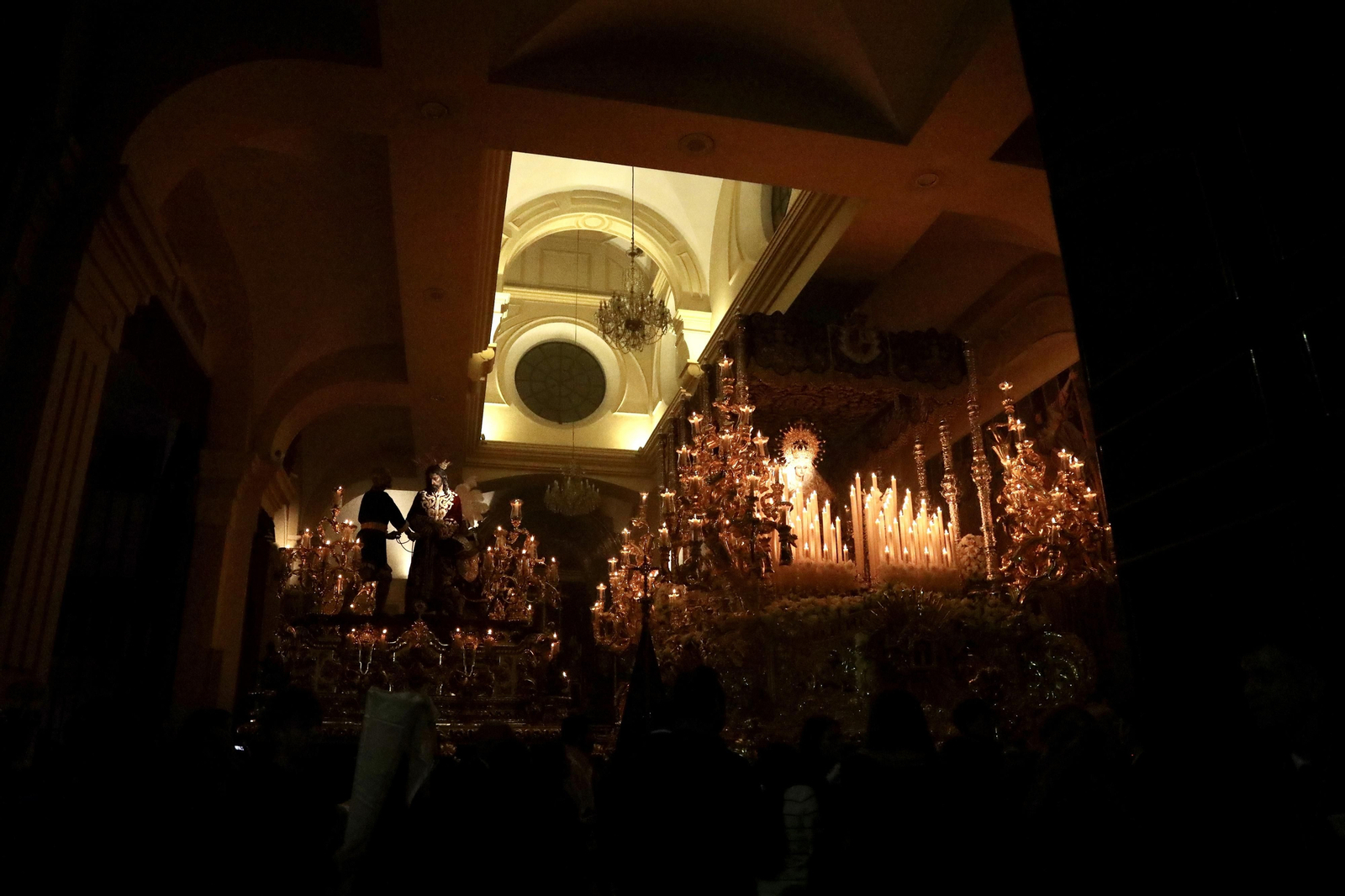 La Paloma el Miércoles Santo en Málaga, en fotos