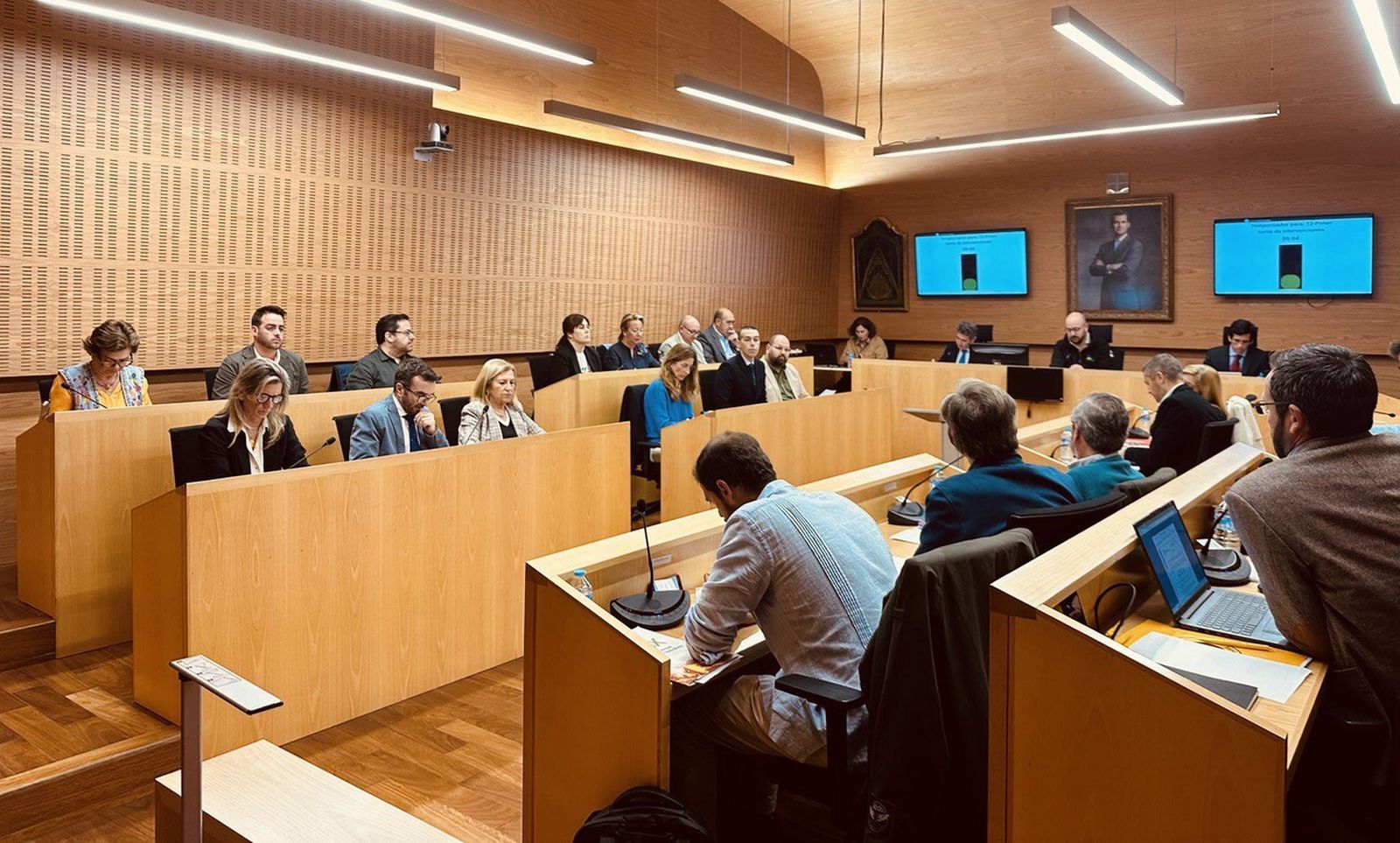 El compromiso de financiación se ha aprobado en el pleno ordinario de este viernes.