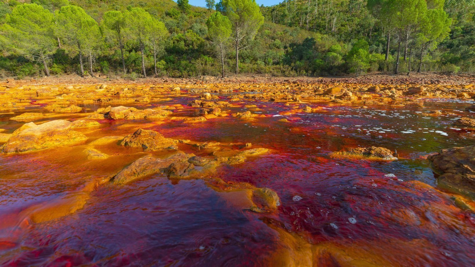 Podría ser Marte, pero es el lugar de Huelva más extraterrestre de España