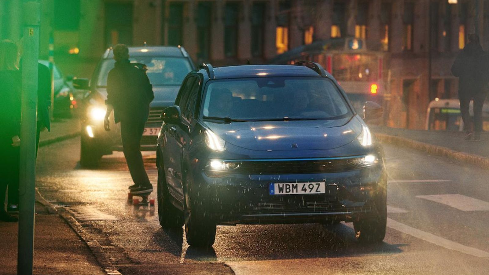 La versión PHEV del Link & Co 01 tiene una autonomía eléctrica con la norma WLTP de 69 km gracias a los 17,6 kWh de su batería de iones de litio. Su motor eléctrico es de 60 kW.