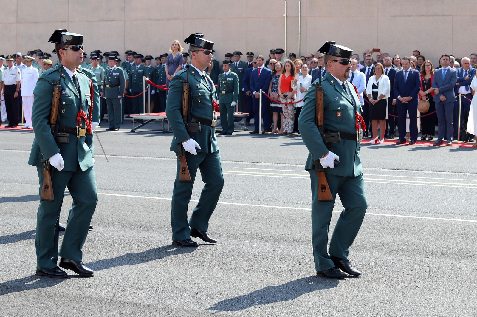 Imágenes de la toma de posesión de Andrés López como coronel jefe de la Comandancia de la Guardia Civil en Huelva