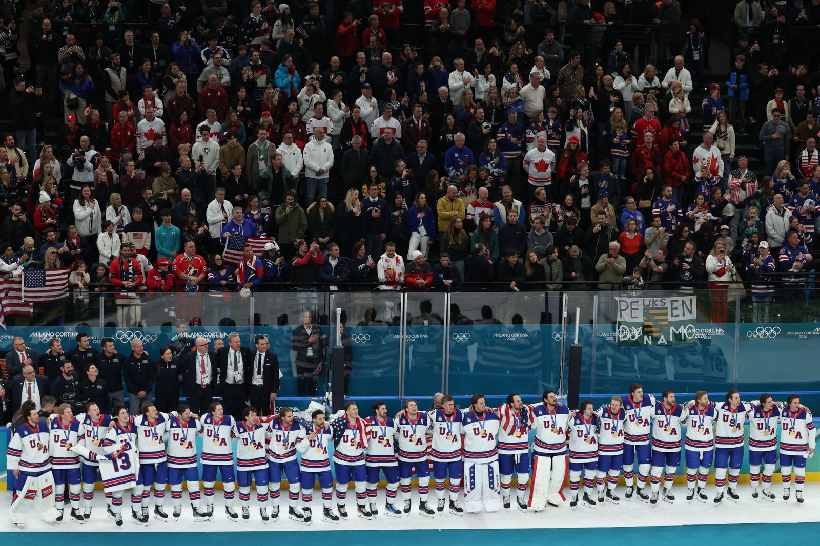 Las mejores fotos de los Juegos Olímpicos de invierno Milán Cortina d'Ampezzo 2026 | Ceremonia de clausura y jornada 17 y última