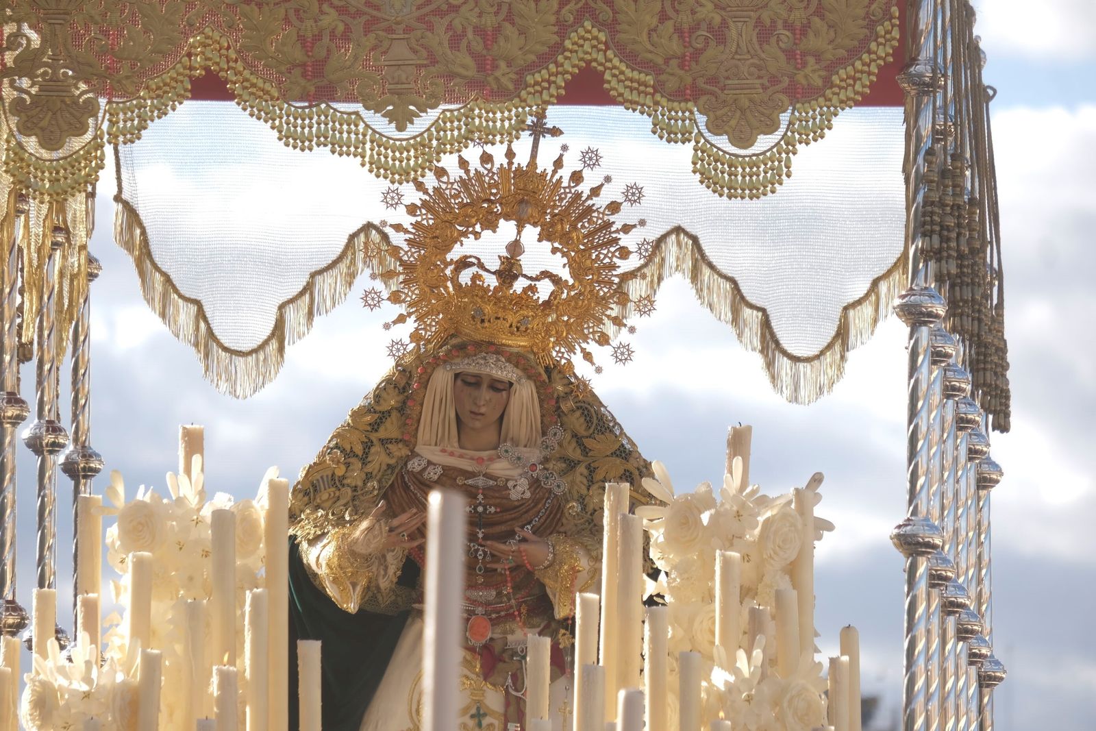 Sábado de Pasión en Córdoba: la procesión de la Prohermandad de la O, en imágenes