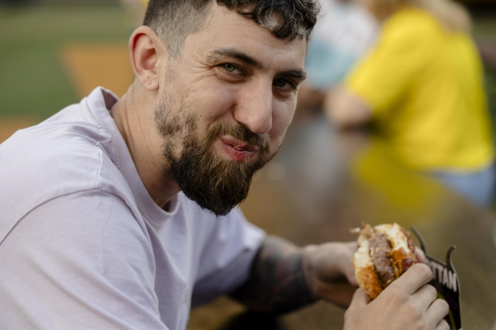 Búscate en las imágenes de la inauguración de The Champions Burger en el estadio Nuevo Mirandilla