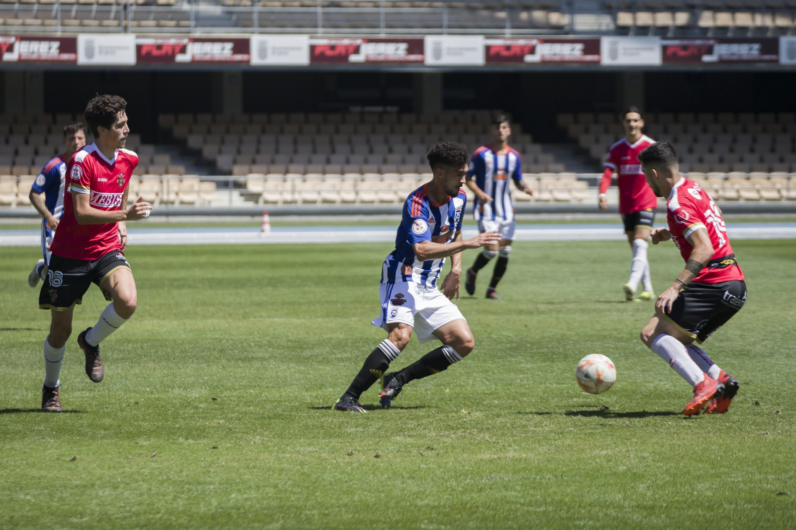 Xerez CD, 3 - ATLÉTICO ESPELEÑO, 1