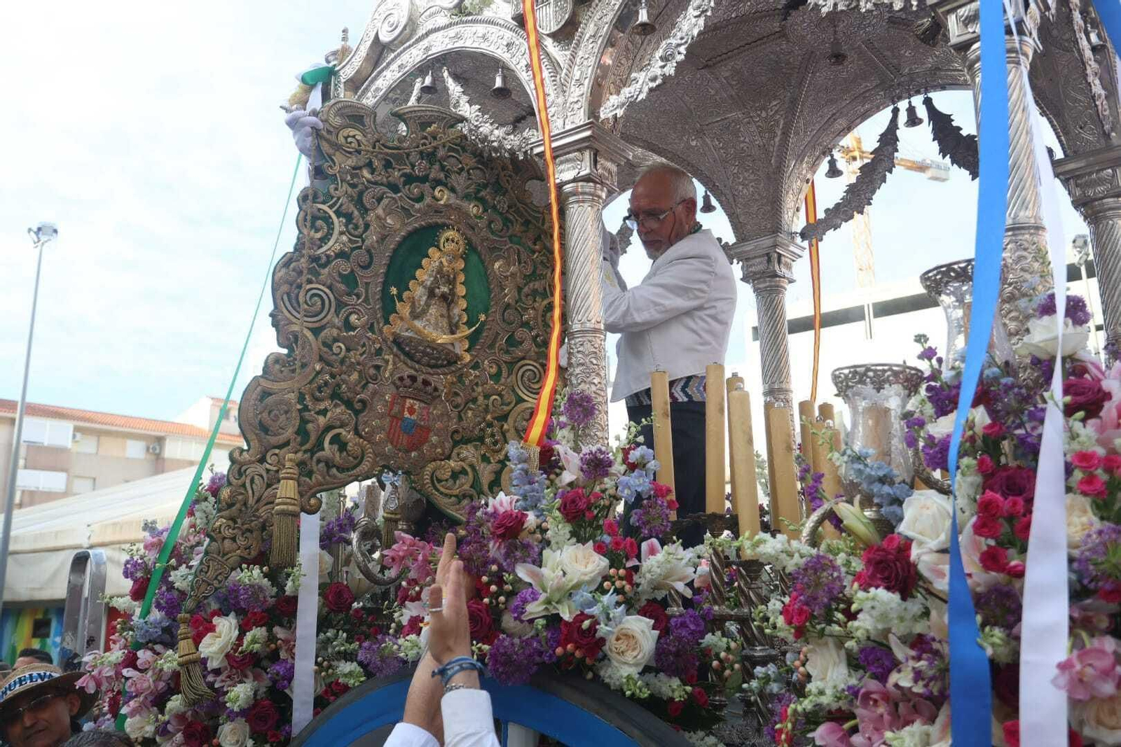 El Rocío 2024: Horario y recorrido de la Hermandad de Huelva este jueves