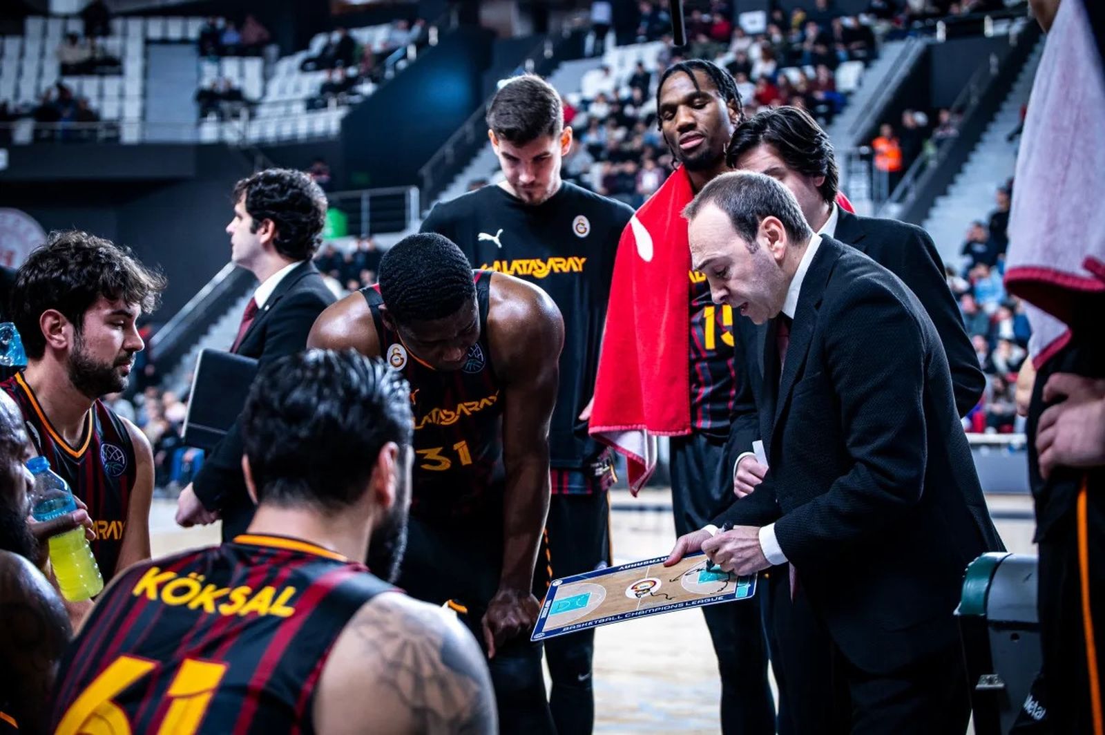 BCL, rivales del Unicaja: El Galatasaray gana en la pista del Manisa (xx-xx)