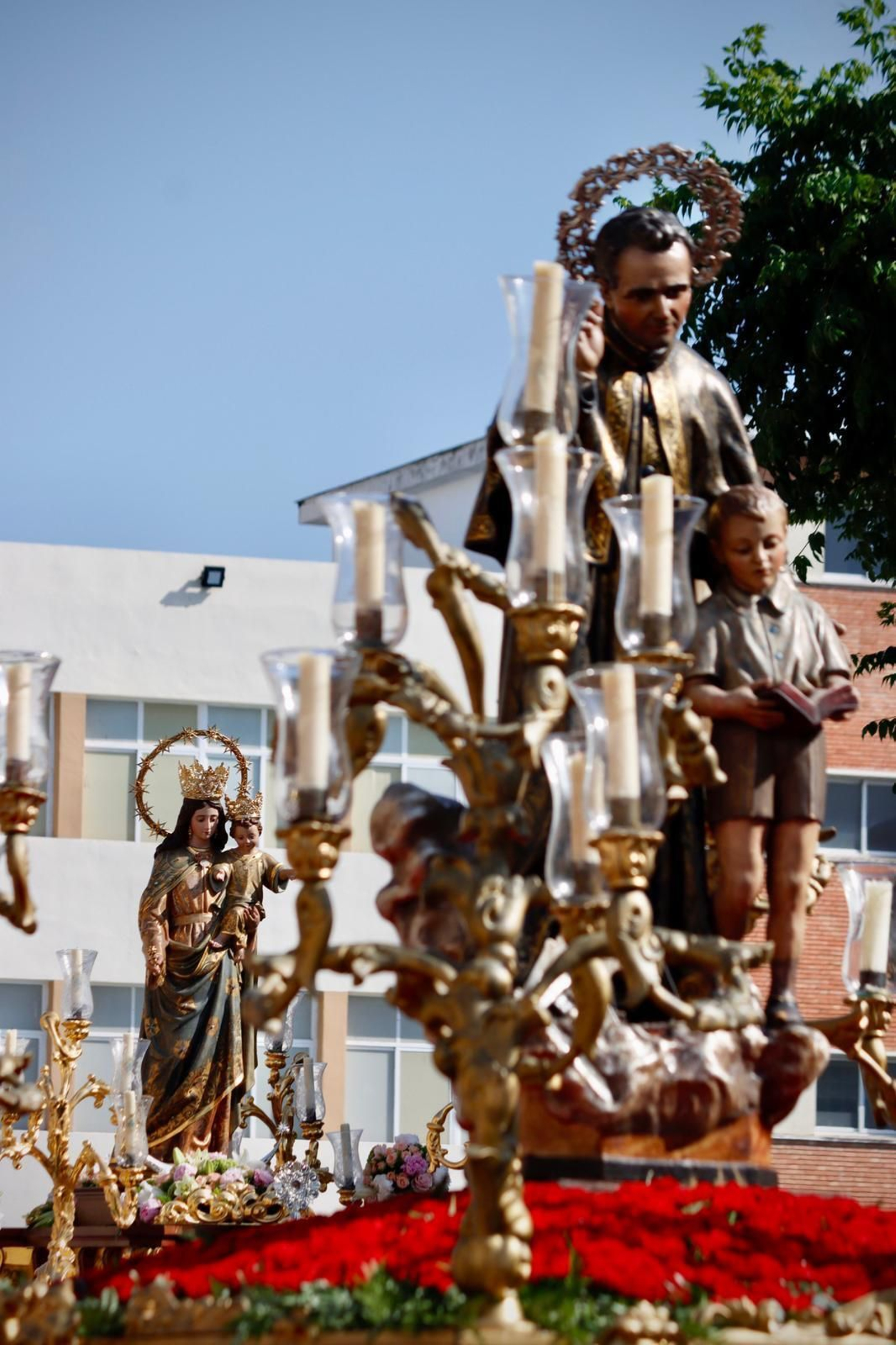 Todas las imágenes de la procesión de María Auxiliadora en Cádiz