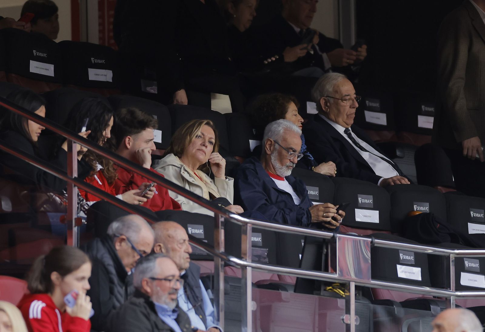 Búscate en las fotos del Sevilla fc - Rayo