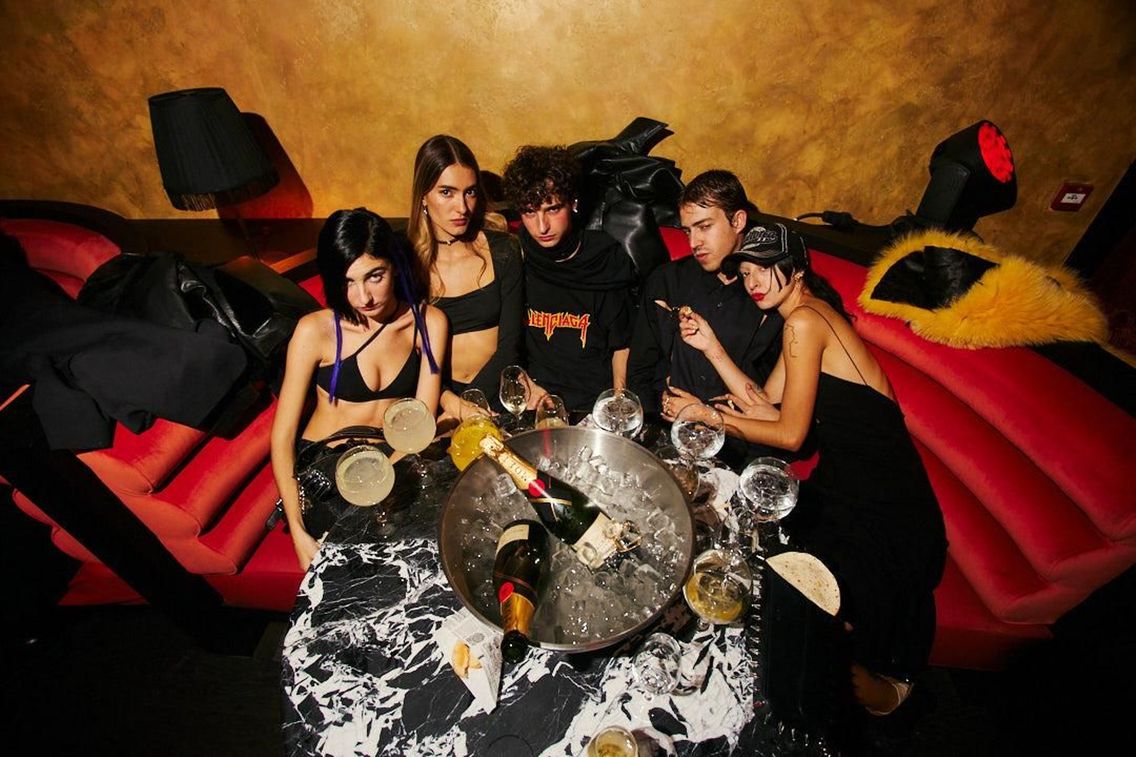 Acotres de 'Elite 6' en la fiesta de Élite Club