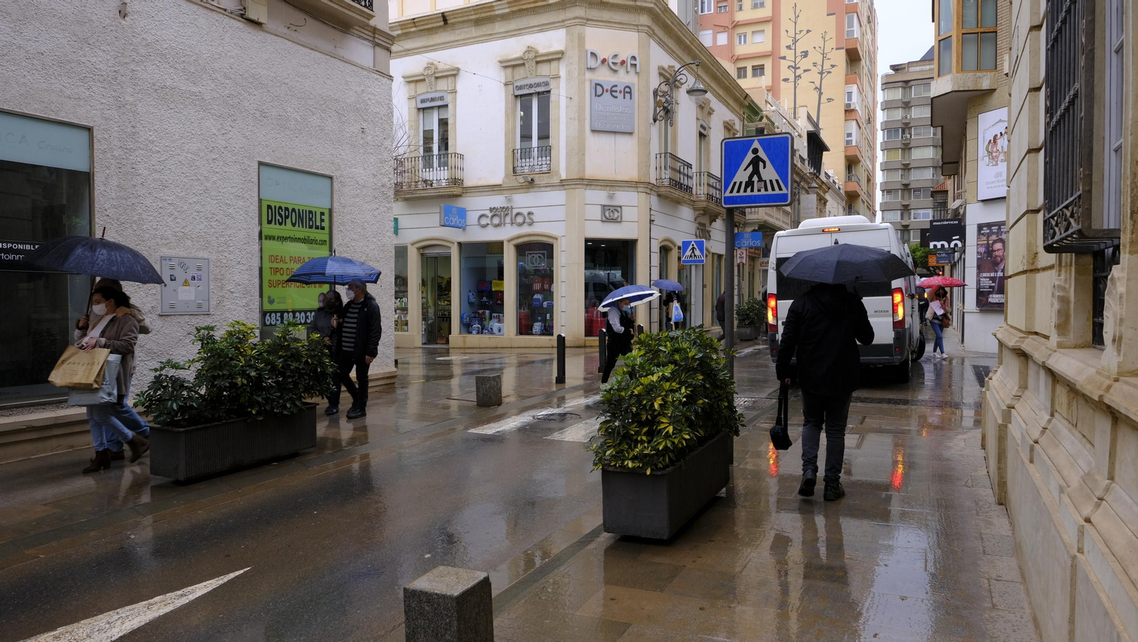 Fotogalería de la lluvia en Almería.