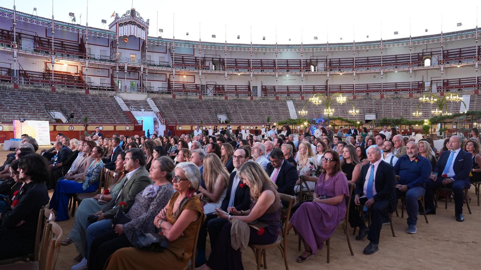 Una vista general del coso portuense durante la gala.