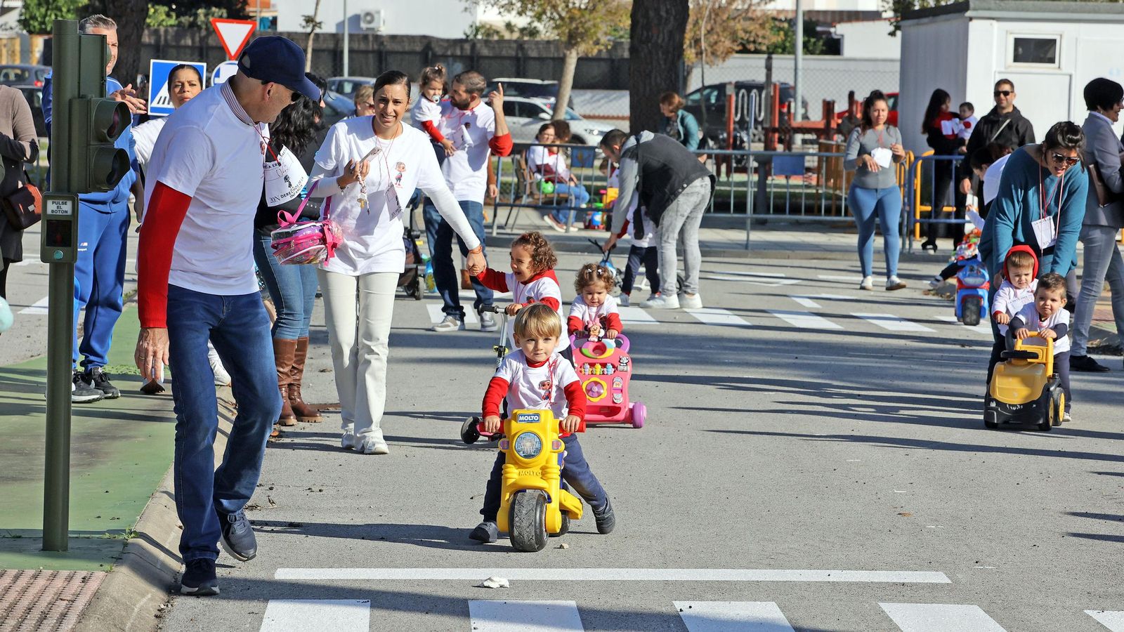 Carrera infantil a beneficio del pequeño Martín