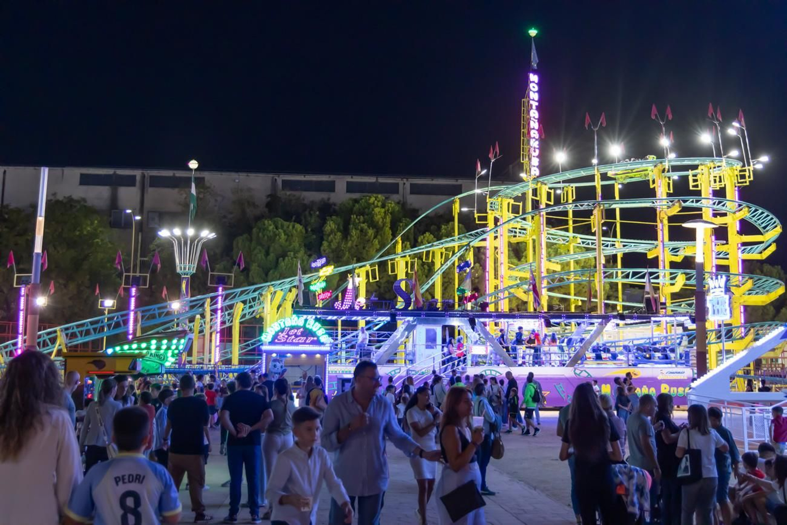 Cientos de jiennenses acudieron a su cita con los "cacharricos"