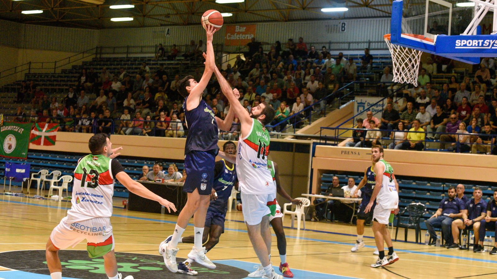 Las fotos del Udea - Zornotza