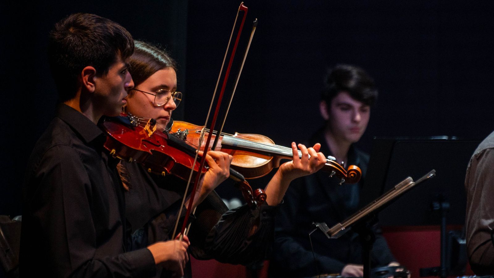 El concierto de la joven orquesta sinfónica de La Línea, en imágenes