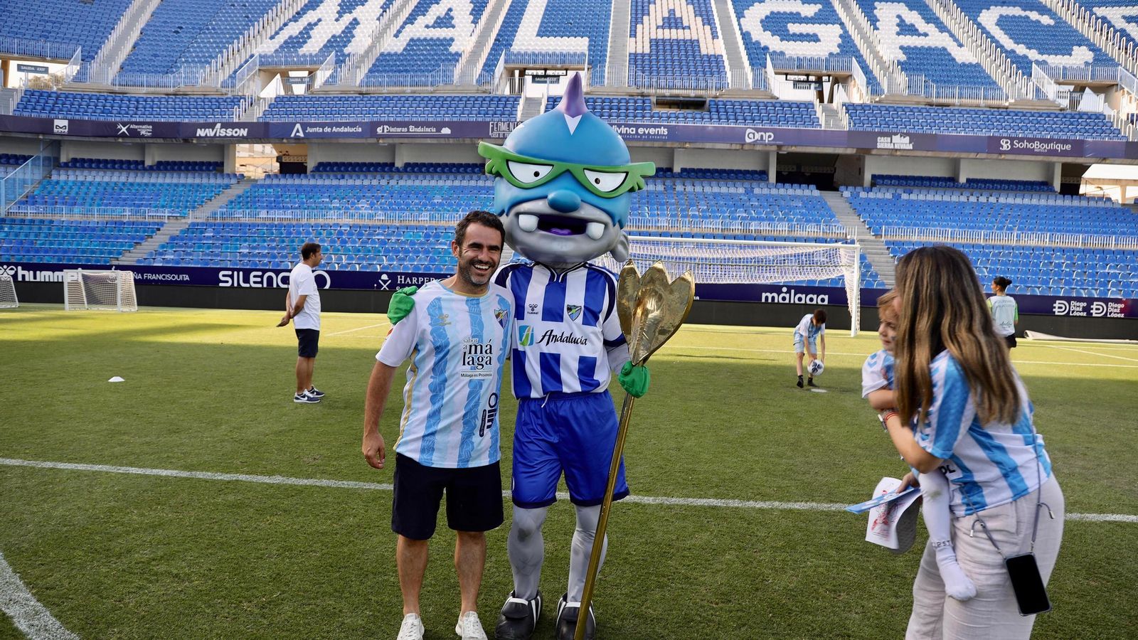 Las fotos del picnic en La Rosaleda para aficionados del Málaga