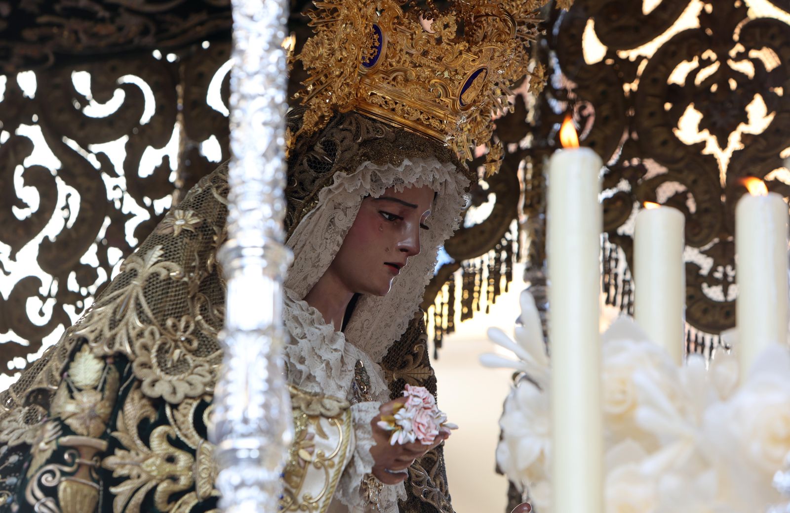 Salida extraordinaria de la Virgen de Gracia y Esperanza