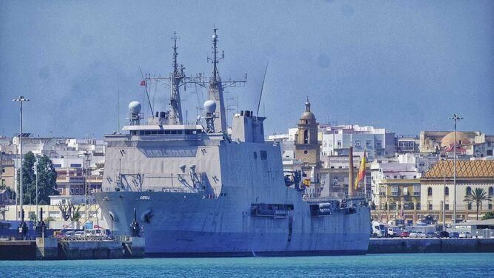 El buque 'Galicia', en una visita anterior a Cádiz.