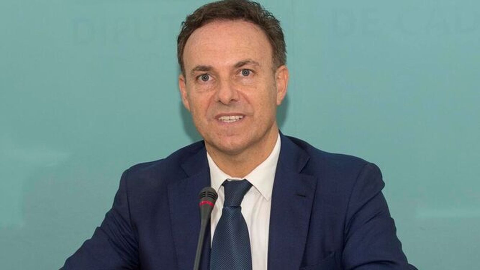 El secretario general del PSOE de El Puerto, David de la Encina.