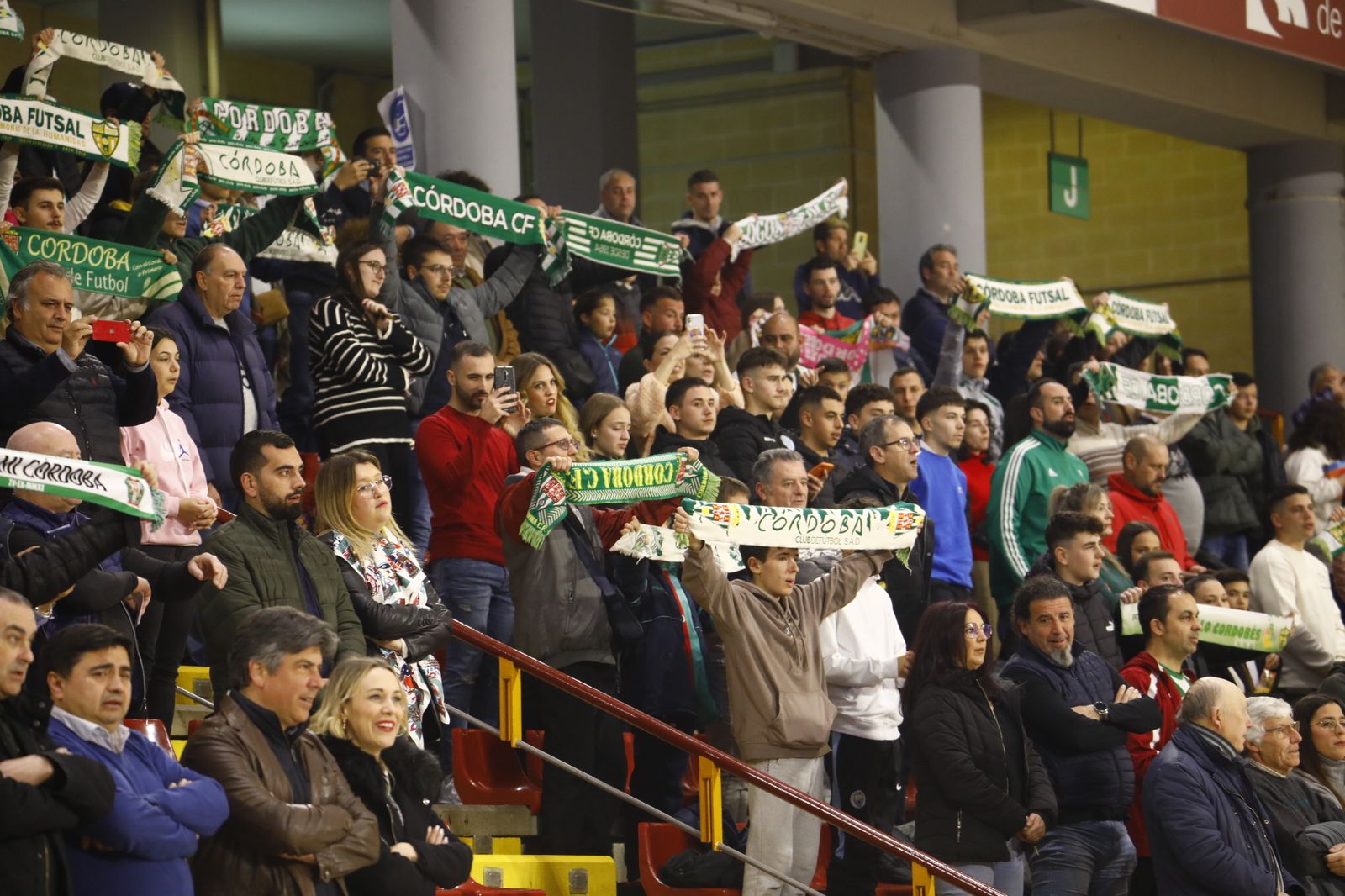La victoria del Córdoba Futsal ante el Osasuna Magna, en imágenes