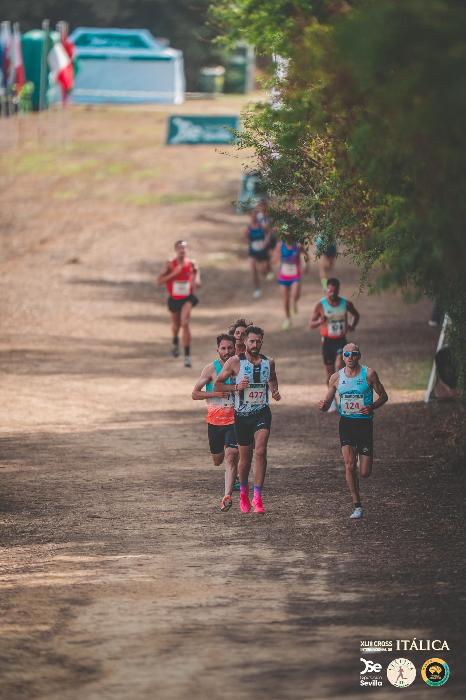 Búscate en las fotos del Cross de Itálica 2025 | 2