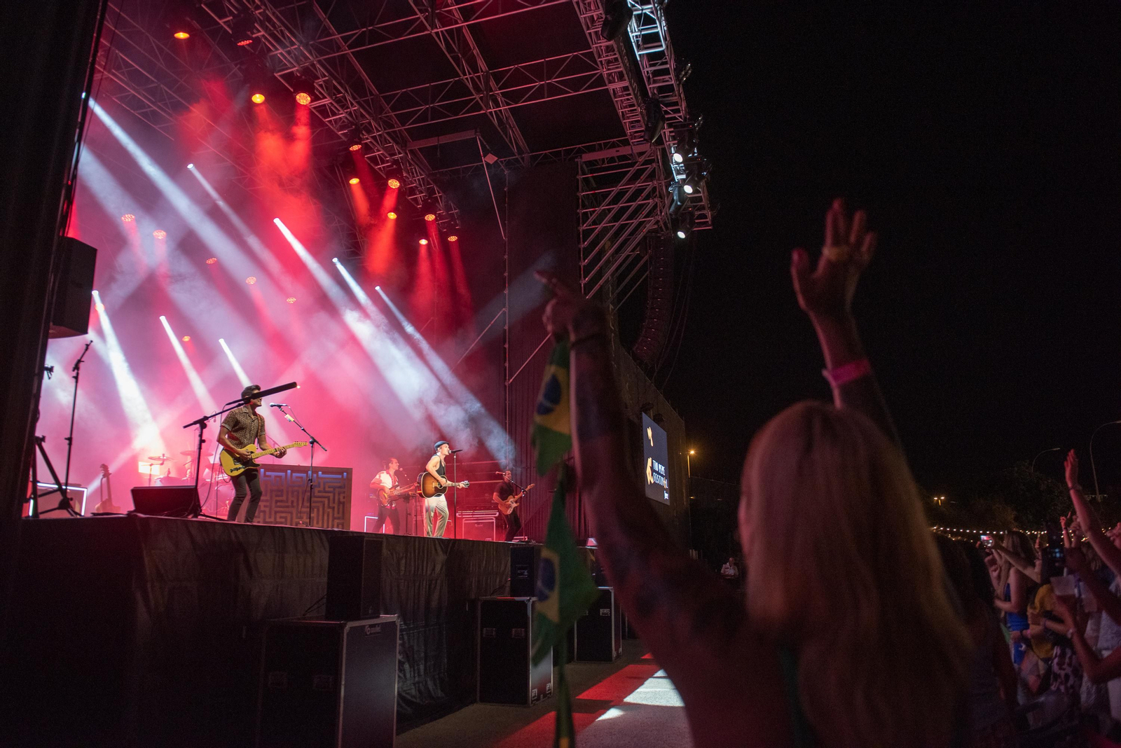 Imágenes de los conciertos de Marlon y Dvicio en Las Copas de Jerez
