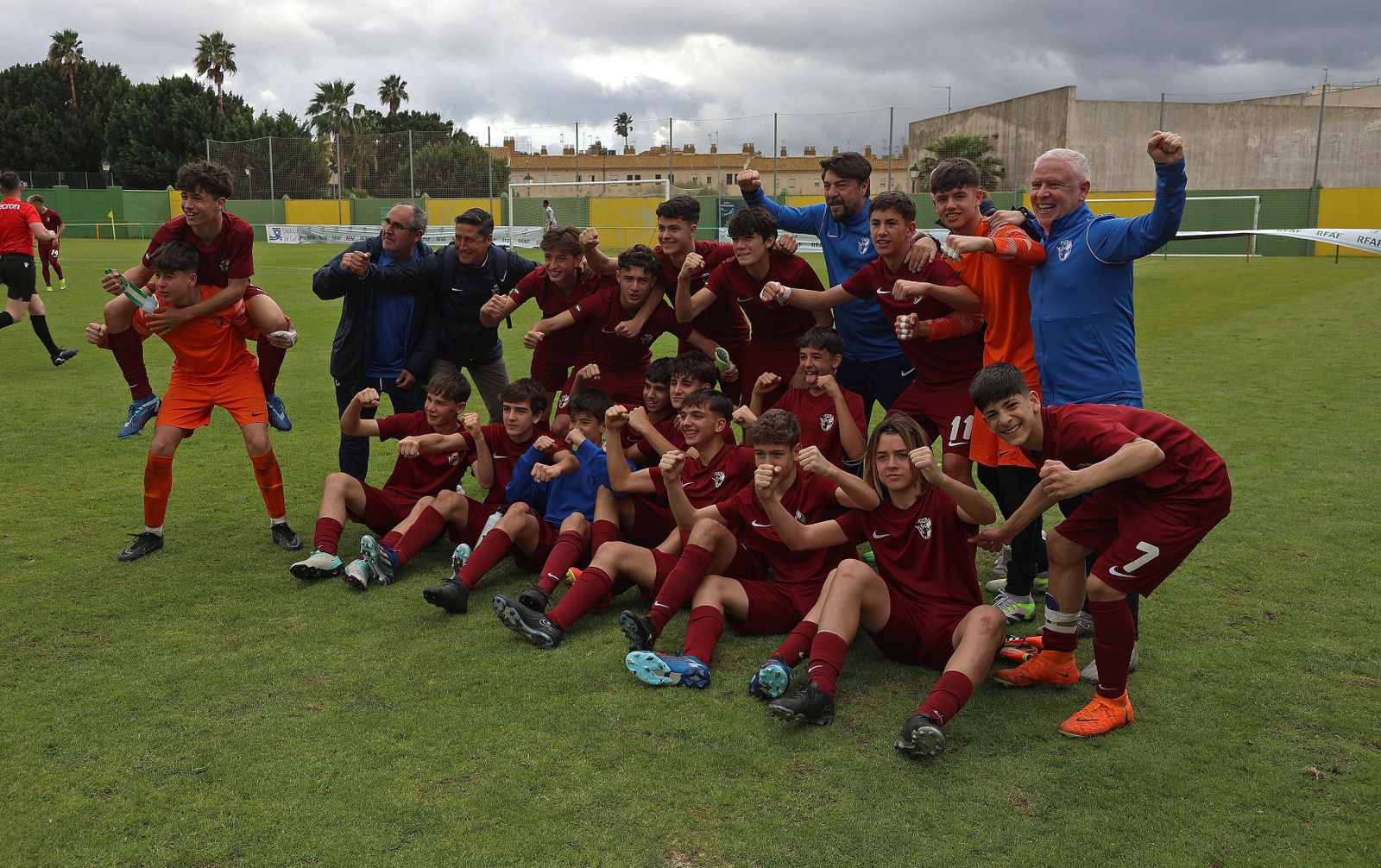 Imágenes de las finales de la Copa Andalucía infantil y cadete de fútbol en Los Barrios