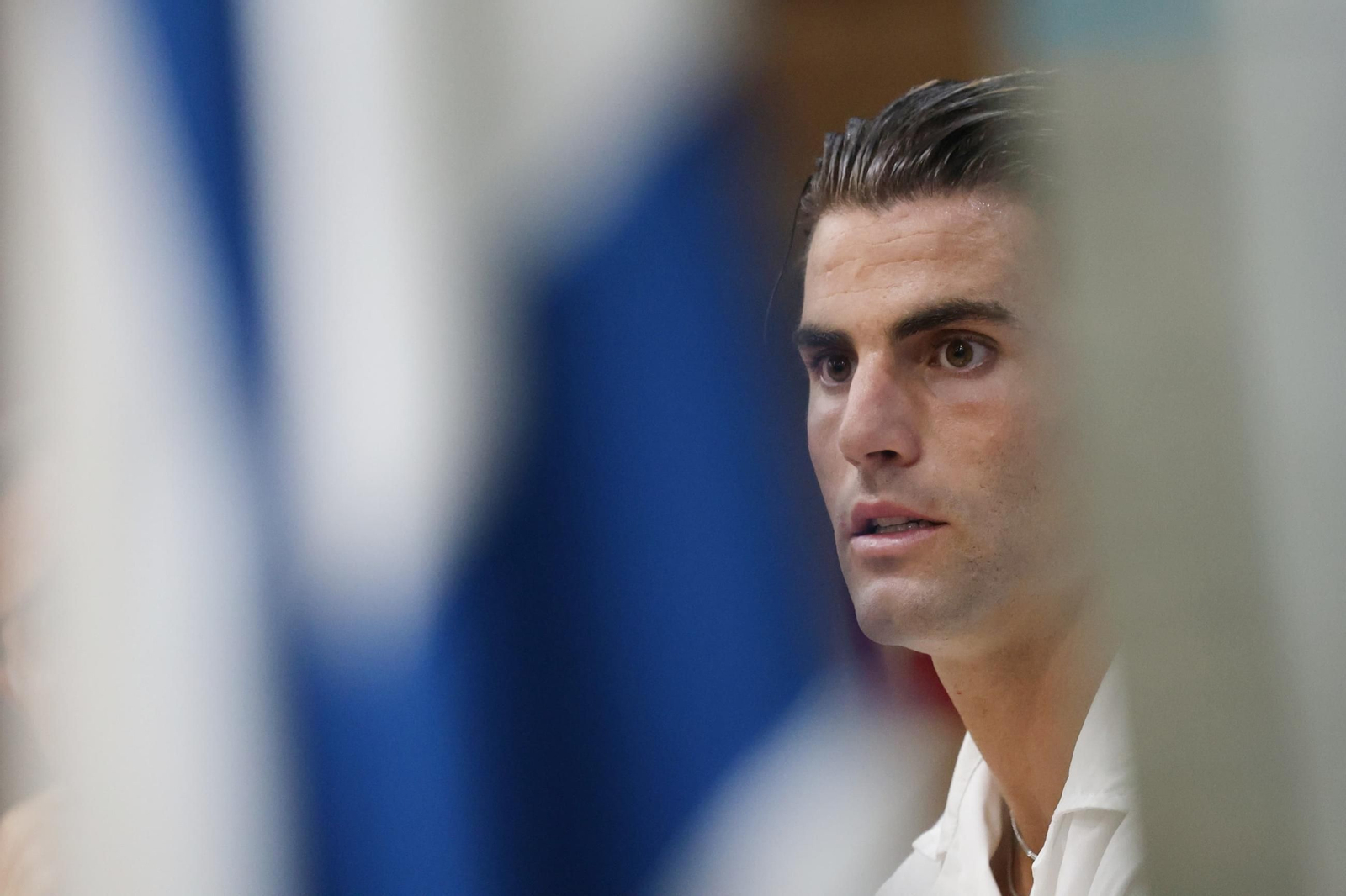 Eneko Jauregi, su presentación con el Málaga CF en imágenes