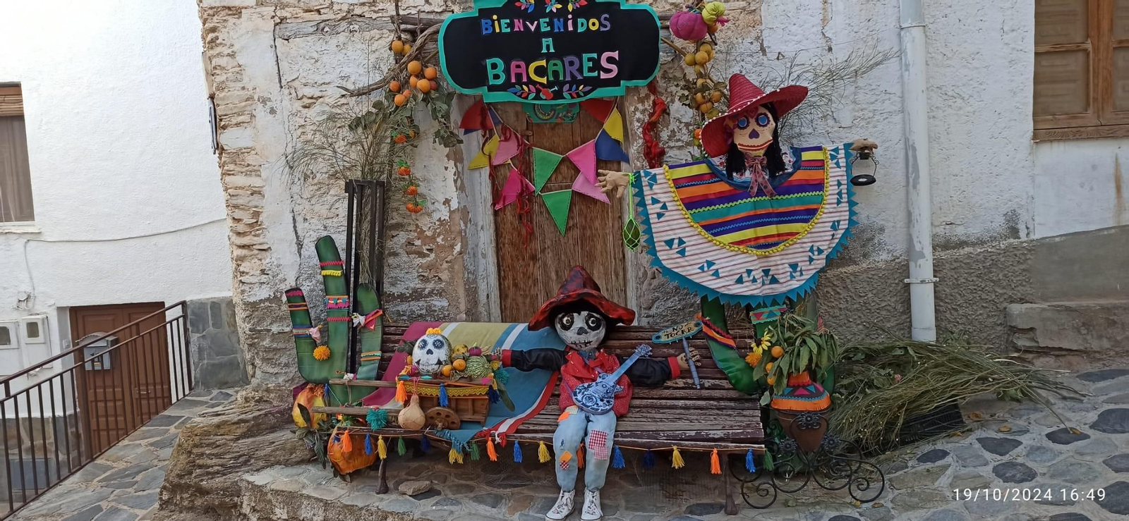 Conoce a los 27 vecinos nuevos que han llegado a vivir a Bacares este otoño