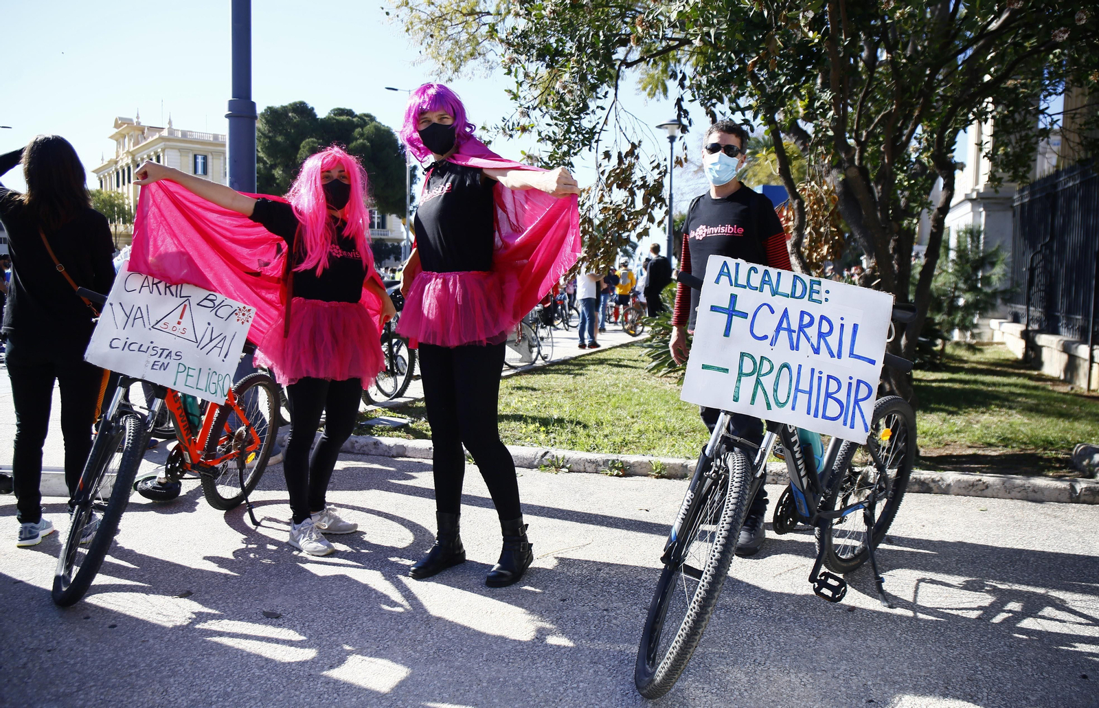 Fotos de la marcha de cientos de bicis en Málaga