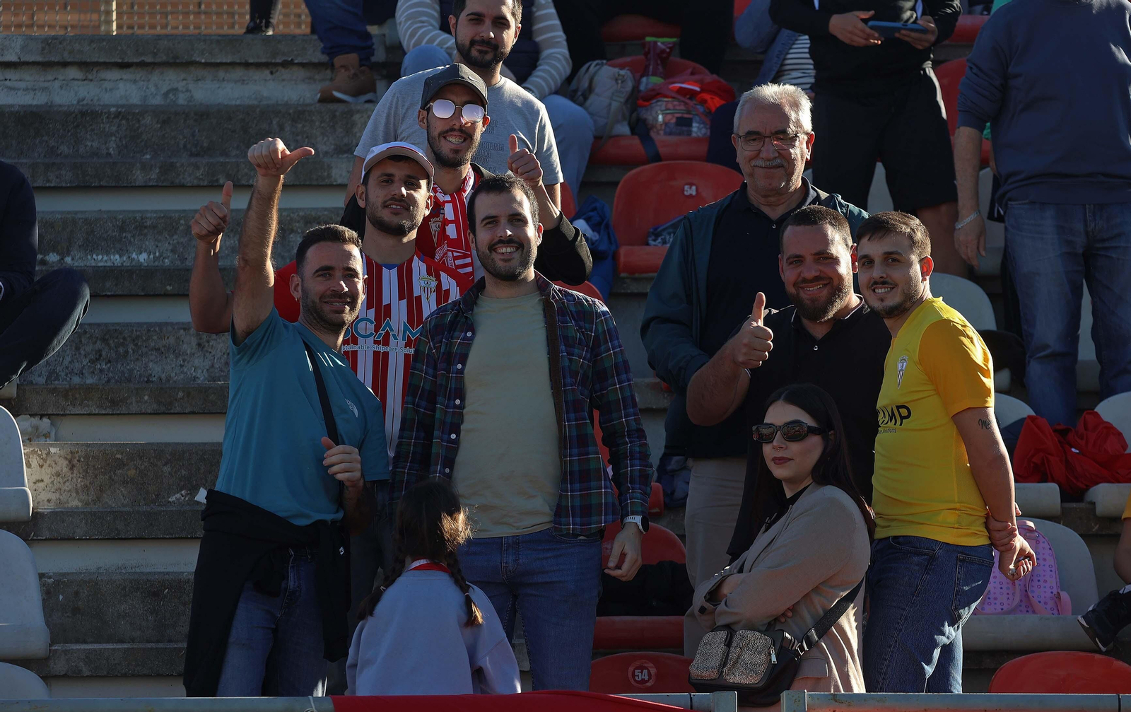 Búscate en el Nuevo Mirador durante el Algeciras - Real Madrid Castilla de Primera Federación