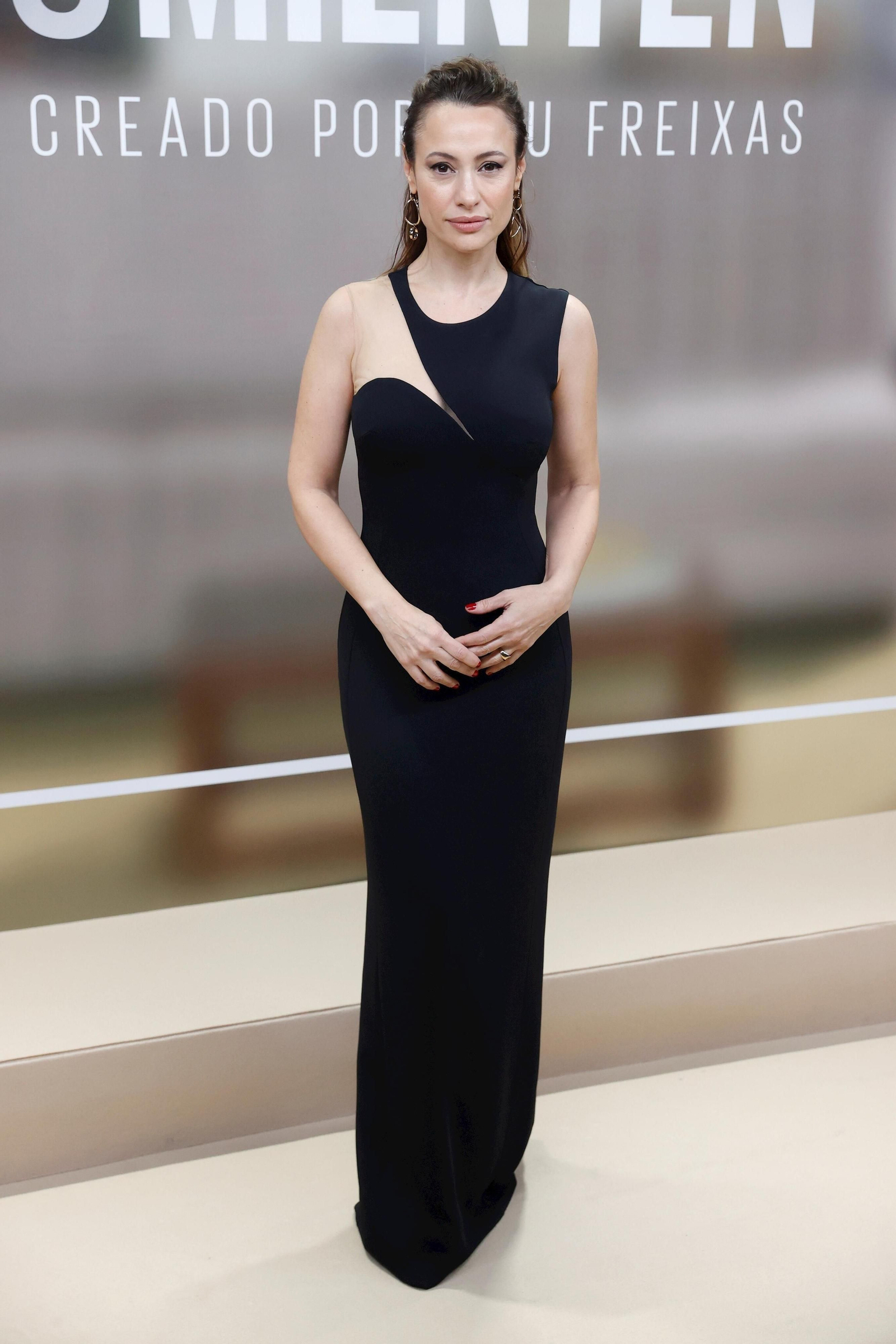 Una espectacular Natalia Verbeke en la presentación de la serie 'Todos mienten'.