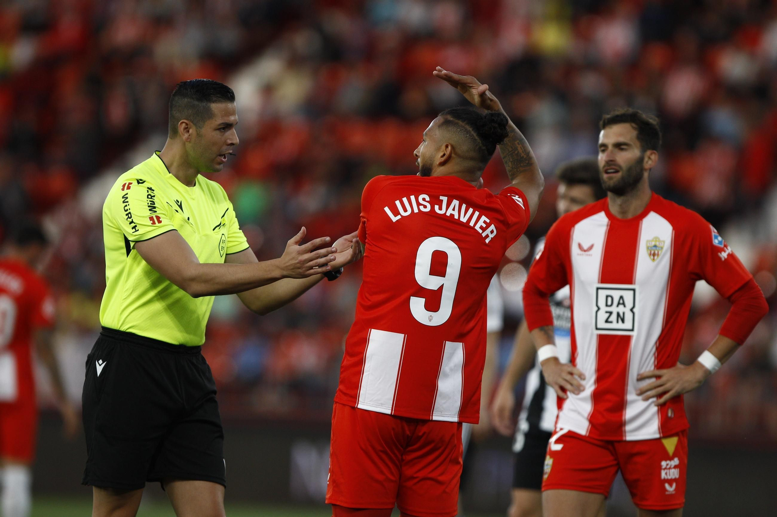 U.D. Almería-Racing Club Ferrol, en imágenes