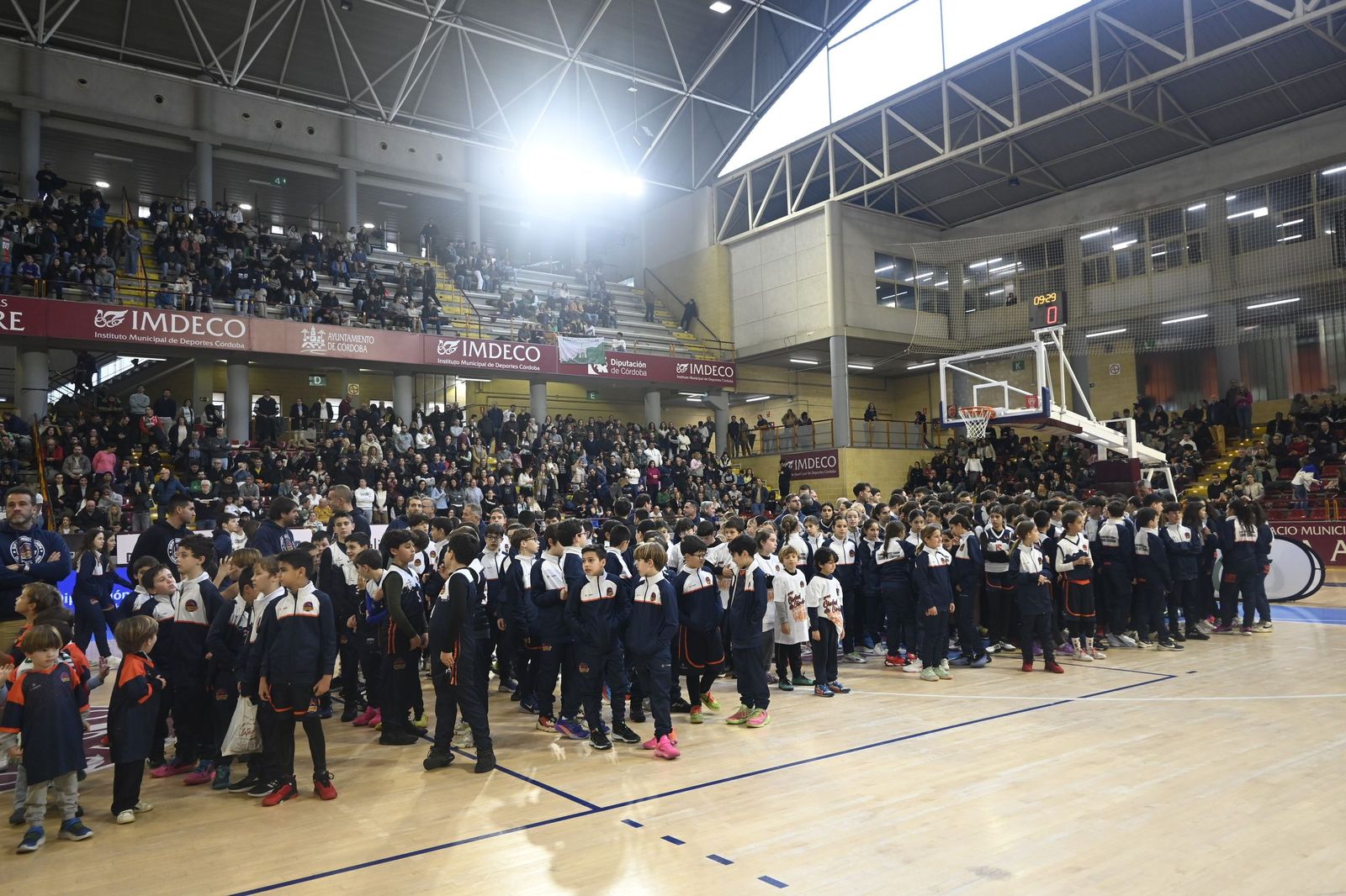 Las mejores fotos del ambiente en Vista Alegre para el Coto Córdoba - Caja 87