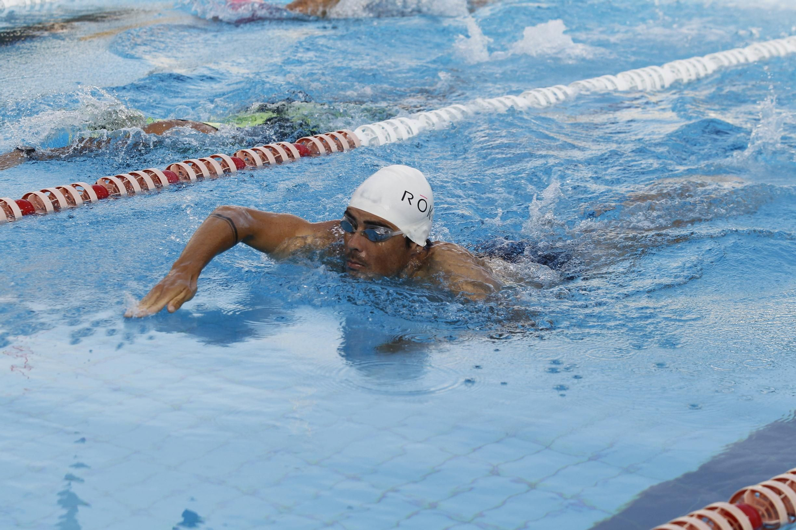Fotogalería triatleta Javier Gómez Noya en Almería