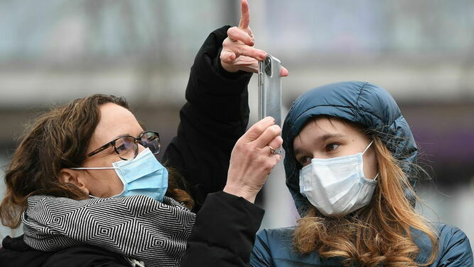 La Diputación de Granada pide 60.000 mascarillas para el servicio de ayuda a domicilio por el coronavirus